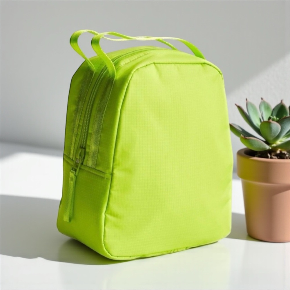 💚VERA BRADLEY💚Lime Green Lunch Bag/NWT